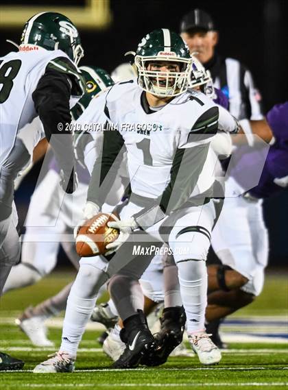 Thumbnail 3 in Shenendehowa vs. New Rochelle (NYSPHSAA Class AA Semifinal) photogallery.
