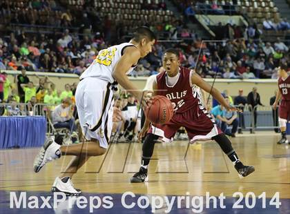 Thumbnail 2 in Kiowa vs. Hollis (OSSAA Class A Semifinal) photogallery.