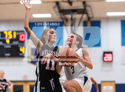 Thumbnail 2 in Wellesley @ Needham photogallery.