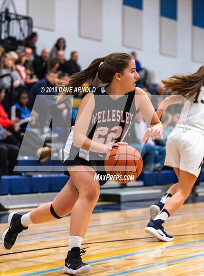 Thumbnail 1 in Wellesley @ Needham photogallery.