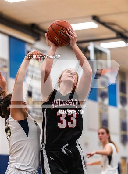 Thumbnail 1 in Wellesley @ Needham photogallery.