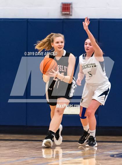 Thumbnail 1 in Wellesley @ Needham photogallery.