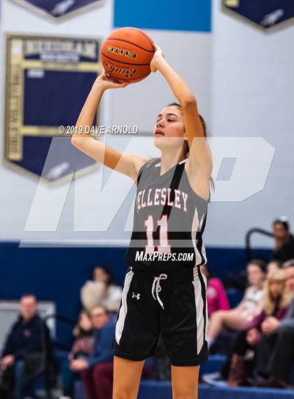 Thumbnail 1 in Wellesley @ Needham photogallery.