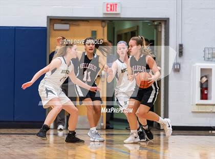 Thumbnail 1 in Wellesley @ Needham photogallery.