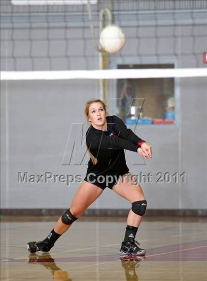 Thumbnail 1 in Shasta @ Foothill photogallery.