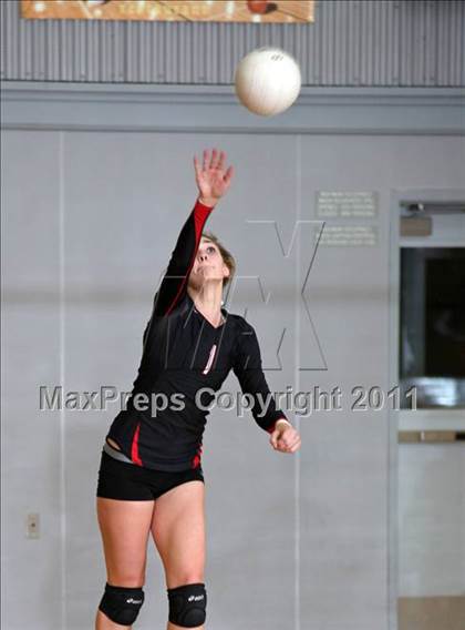 Thumbnail 2 in Shasta @ Foothill photogallery.