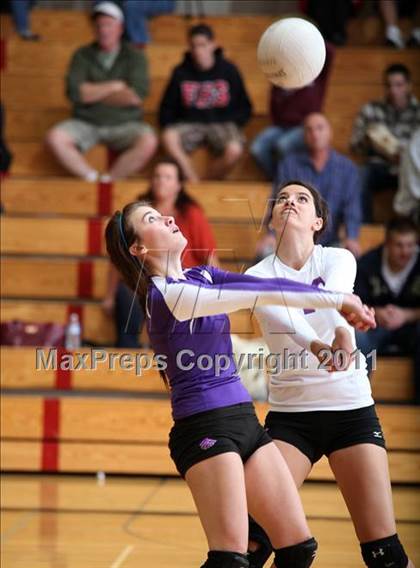 Thumbnail 1 in Shasta @ Foothill photogallery.