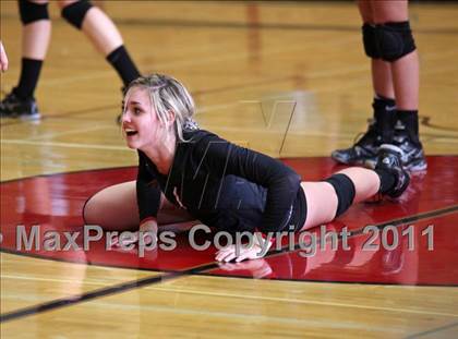 Thumbnail 1 in Shasta @ Foothill photogallery.