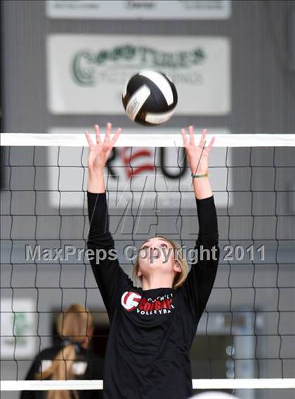Thumbnail 2 in Shasta @ Foothill photogallery.