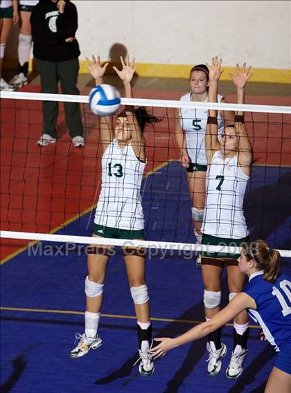Thumbnail 3 in West Irondequoit vs Lindenhurst (NYSPHSAA Class AA Final) photogallery.