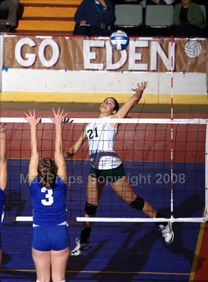 Thumbnail 2 in West Irondequoit vs Lindenhurst (NYSPHSAA Class AA Final) photogallery.