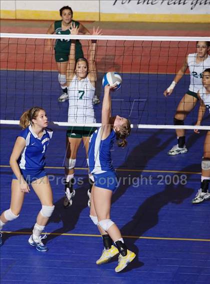 Thumbnail 1 in West Irondequoit vs Lindenhurst (NYSPHSAA Class AA Final) photogallery.