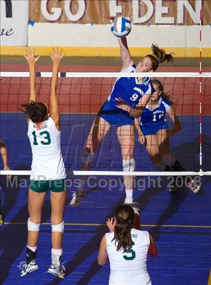 Thumbnail 1 in West Irondequoit vs Lindenhurst (NYSPHSAA Class AA Final) photogallery.