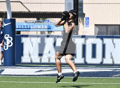 Thumbnail 1 in St. John Bosco vs. San Clemente (Brave 8 Invitational-Game 1) photogallery.
