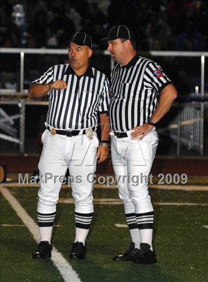 Thumbnail 3 in Lincoln-Way East @ O'Fallon (IHSA Class 7A Playoffs) photogallery.