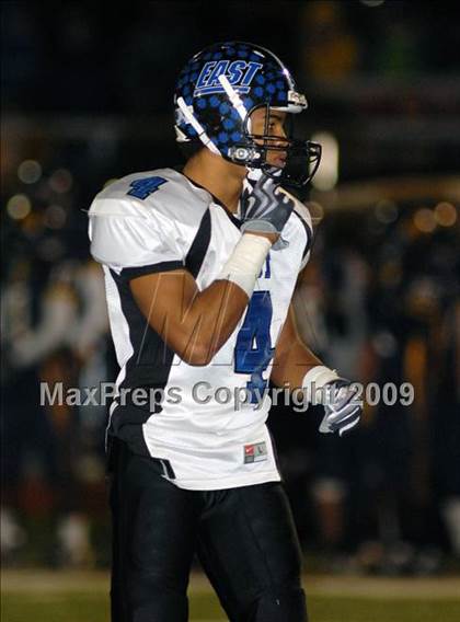 Thumbnail 3 in Lincoln-Way East @ O'Fallon (IHSA Class 7A Playoffs) photogallery.
