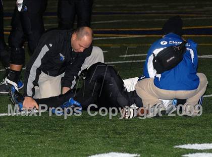 Thumbnail 2 in Lincoln-Way East @ O'Fallon (IHSA Class 7A Playoffs) photogallery.