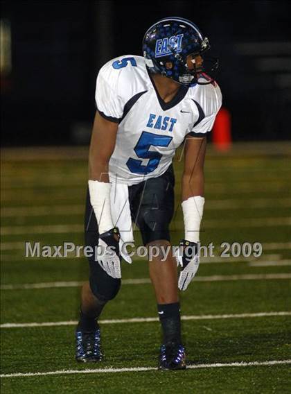 Thumbnail 1 in Lincoln-Way East @ O'Fallon (IHSA Class 7A Playoffs) photogallery.