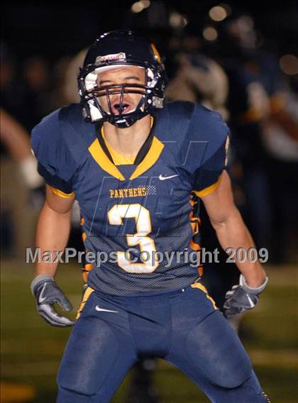 Thumbnail 3 in Lincoln-Way East @ O'Fallon (IHSA Class 7A Playoffs) photogallery.