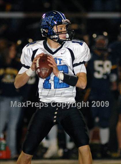 Thumbnail 2 in Lincoln-Way East @ O'Fallon (IHSA Class 7A Playoffs) photogallery.