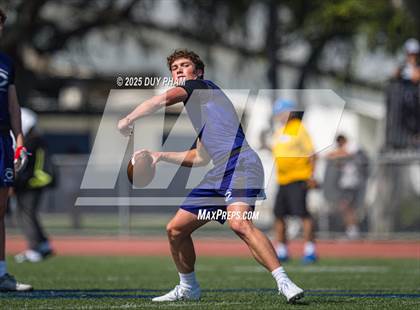 Thumbnail 3 in Carlsbad vs Servite (7 on 7 Brave 8 Invitational) photogallery.