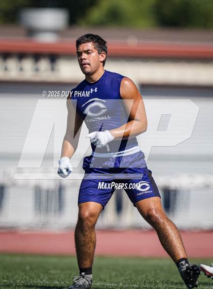 Thumbnail 2 in Carlsbad vs Servite (7 on 7 Brave 8 Invitational) photogallery.