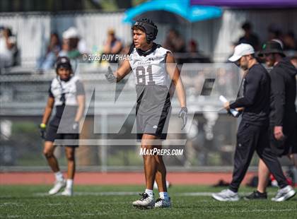 Thumbnail 1 in Carlsbad vs Servite (7 on 7 Brave 8 Invitational) photogallery.