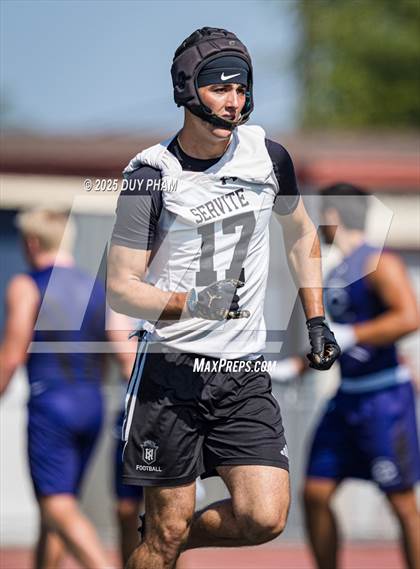 Thumbnail 1 in Carlsbad vs Servite (7 on 7 Brave 8 Invitational) photogallery.