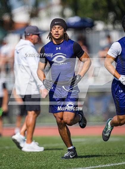 Thumbnail 3 in Carlsbad vs Servite (7 on 7 Brave 8 Invitational) photogallery.