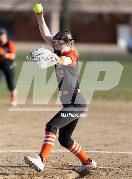 Thumbnail 3 in Plainfield @ Lyman Memorial photogallery.