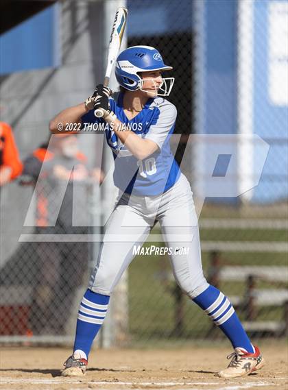 Thumbnail 2 in Plainfield @ Lyman Memorial photogallery.