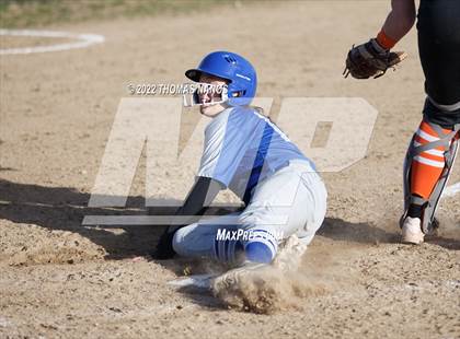 Thumbnail 1 in Plainfield @ Lyman Memorial photogallery.