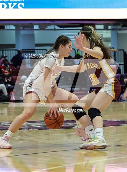 Thumbnail 3 in Christ the King @ Albertus Magnus (Slam Dunk Showcase) photogallery.