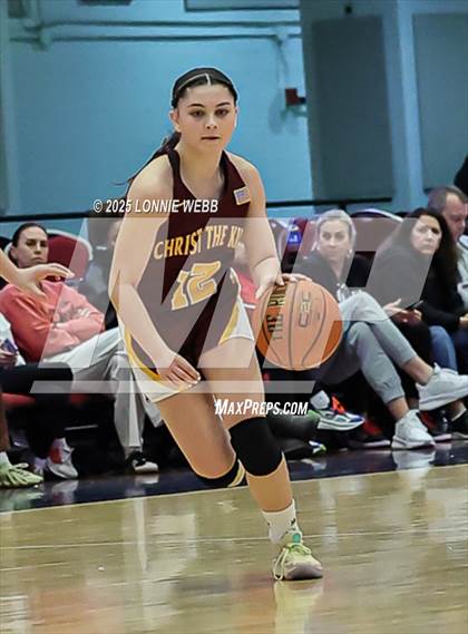 Thumbnail 2 in Christ the King @ Albertus Magnus (Slam Dunk Showcase) photogallery.