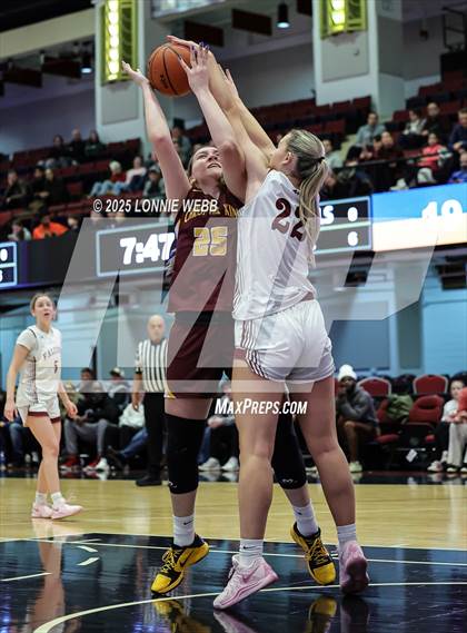 Thumbnail 2 in Christ the King @ Albertus Magnus (Slam Dunk Showcase) photogallery.