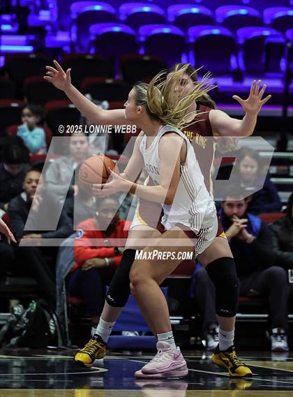Thumbnail 1 in Christ the King @ Albertus Magnus (Slam Dunk Showcase) photogallery.