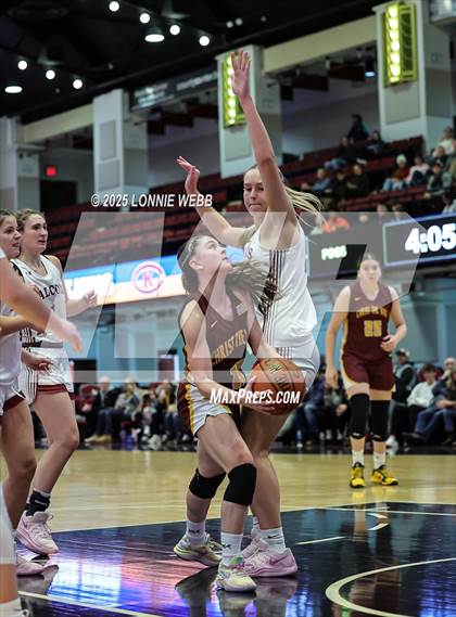 Thumbnail 2 in Christ the King @ Albertus Magnus (Slam Dunk Showcase) photogallery.