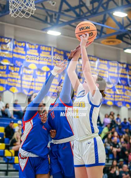 Thumbnail 2 in Crawford @ Brawley (CIF SDS D4 Semifinal) photogallery.
