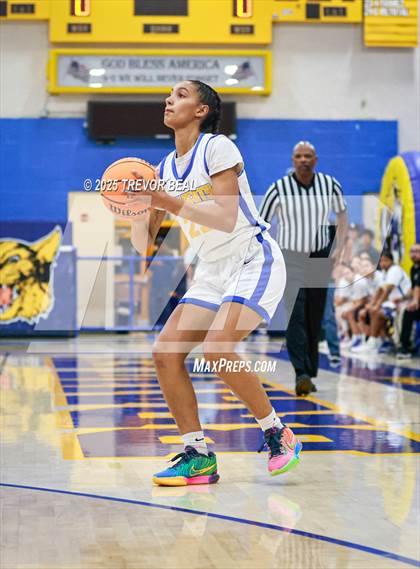Thumbnail 3 in Crawford @ Brawley (CIF SDS D4 Semifinal) photogallery.