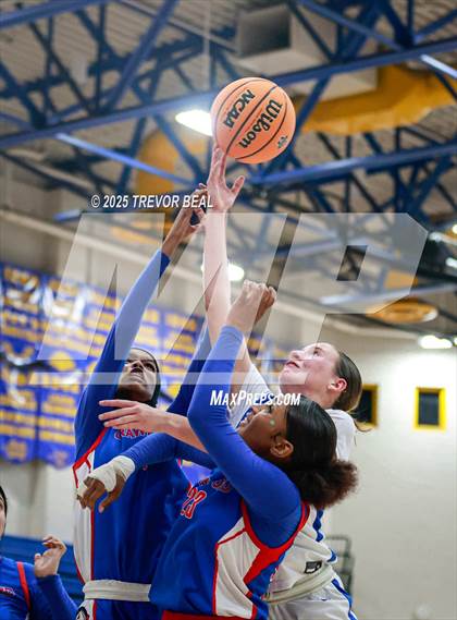 Thumbnail 3 in Crawford @ Brawley (CIF SDS D4 Semifinal) photogallery.