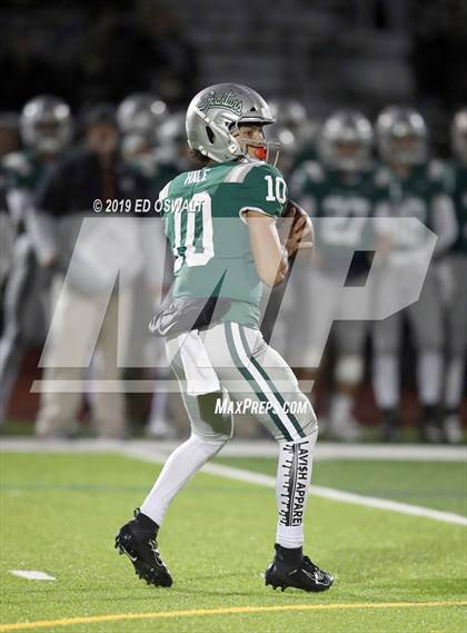 Thumbnail 1 in De La Salle vs. Pittsburg (CIF NCS D1 Final) photogallery.