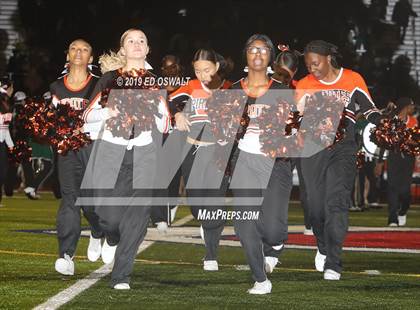 Thumbnail 2 in De La Salle vs. Pittsburg (CIF NCS D1 Final) photogallery.