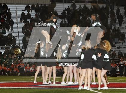 Thumbnail 3 in De La Salle vs. Pittsburg (CIF NCS D1 Final) photogallery.