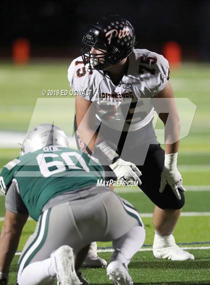 Thumbnail 1 in De La Salle vs. Pittsburg (CIF NCS D1 Final) photogallery.