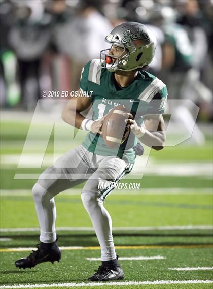 Thumbnail 2 in De La Salle vs. Pittsburg (CIF NCS D1 Final) photogallery.