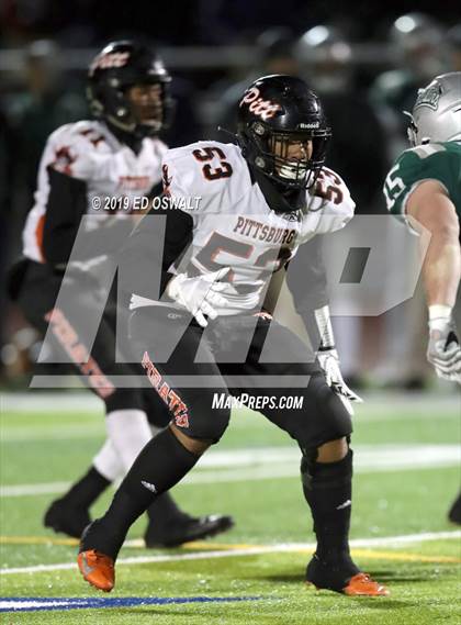 Thumbnail 1 in De La Salle vs. Pittsburg (CIF NCS D1 Final) photogallery.