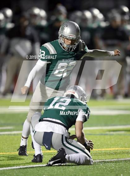 Thumbnail 3 in De La Salle vs. Pittsburg (CIF NCS D1 Final) photogallery.