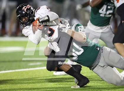 Thumbnail 3 in De La Salle vs. Pittsburg (CIF NCS D1 Final) photogallery.