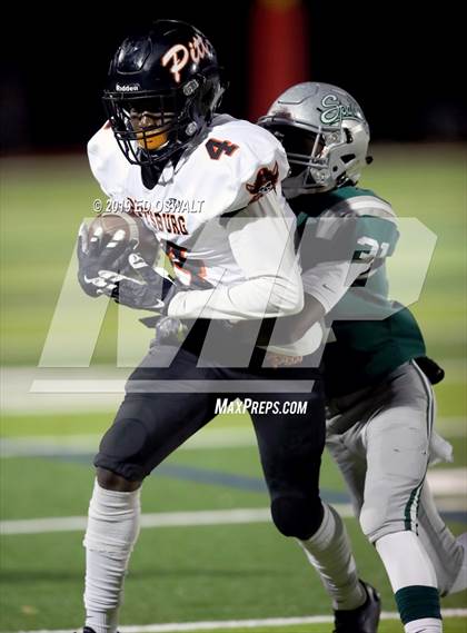 Thumbnail 1 in De La Salle vs. Pittsburg (CIF NCS D1 Final) photogallery.