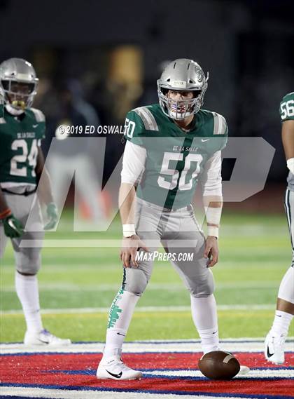 Thumbnail 1 in De La Salle vs. Pittsburg (CIF NCS D1 Final) photogallery.